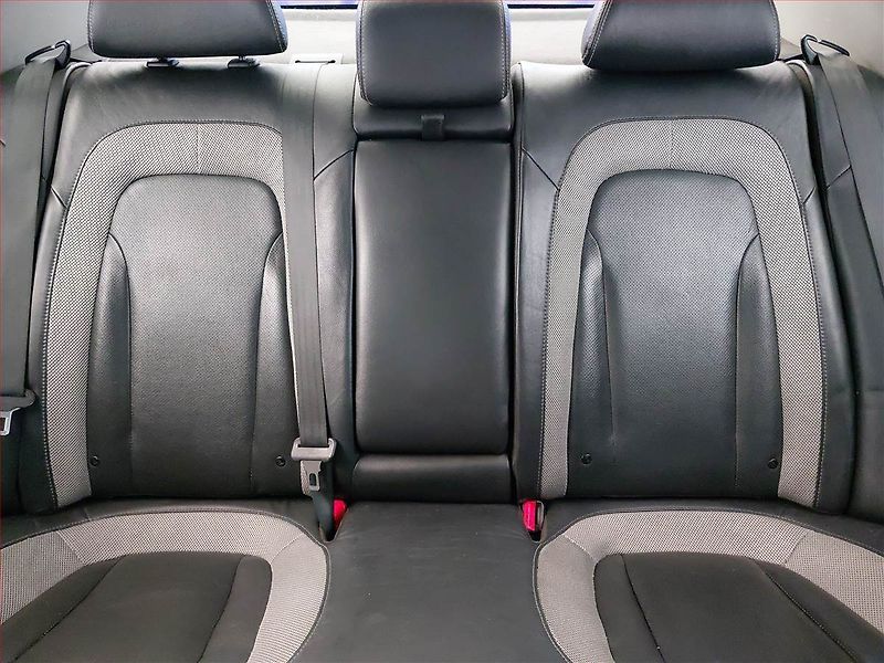 Kia Optima (2012) 1.7 CRDi, Tempomat - fotka 10 z 19