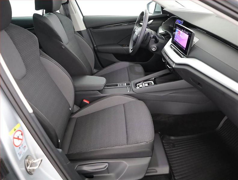 Škoda Octavia (2025) 1.5 eTSI mHEV, Selection - fotka 7 z 19