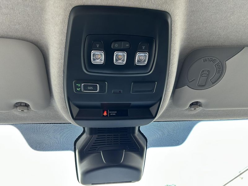 Renault Trafic (2026) CREW VAN L2H1 150k RED 6 míst - fotka 31 z 43