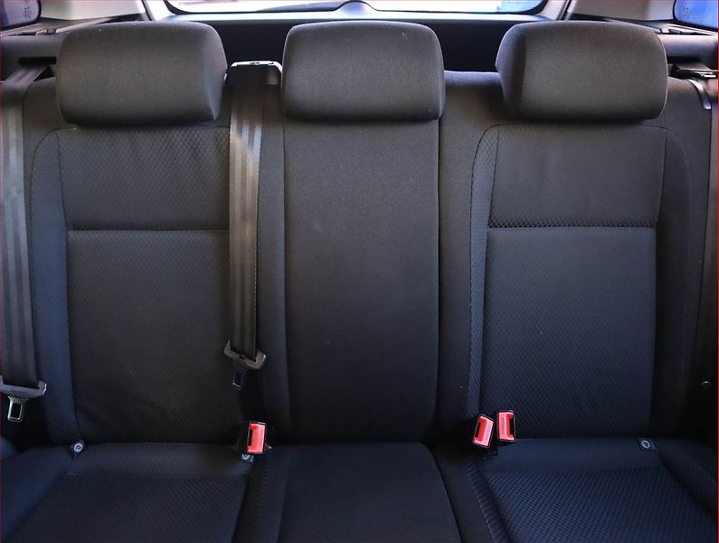 Škoda Fabia (2010) 1.6 TDI, nová STK - fotka 10 z 16