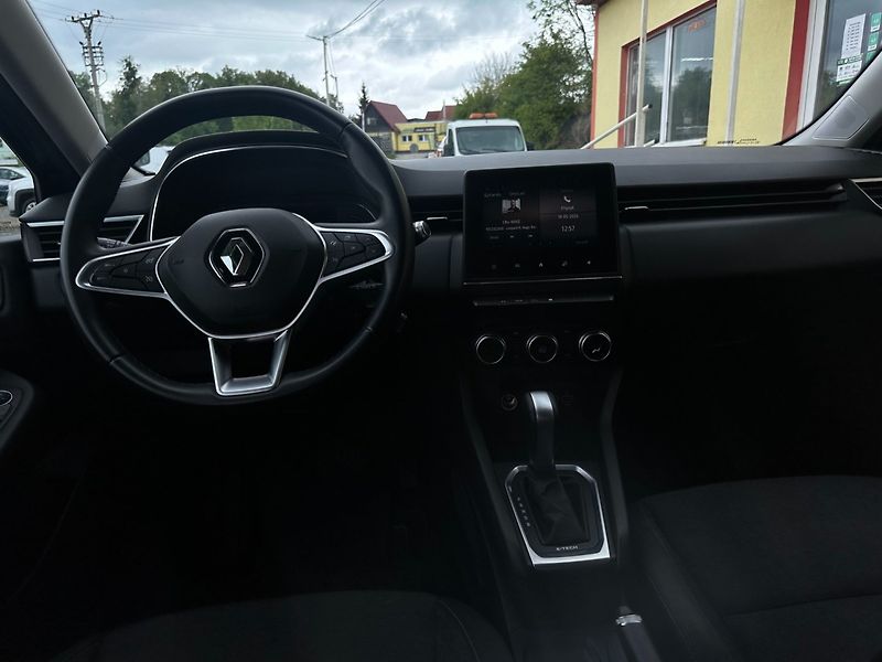 Renault Clio 1.6 E-Tech/Hybrid/103kW/TOP - fotka 22 z 38