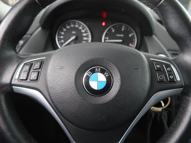 BMW X1 (2014) xLine xDrive20d, 4X4, Automat - fotka 17 z 18