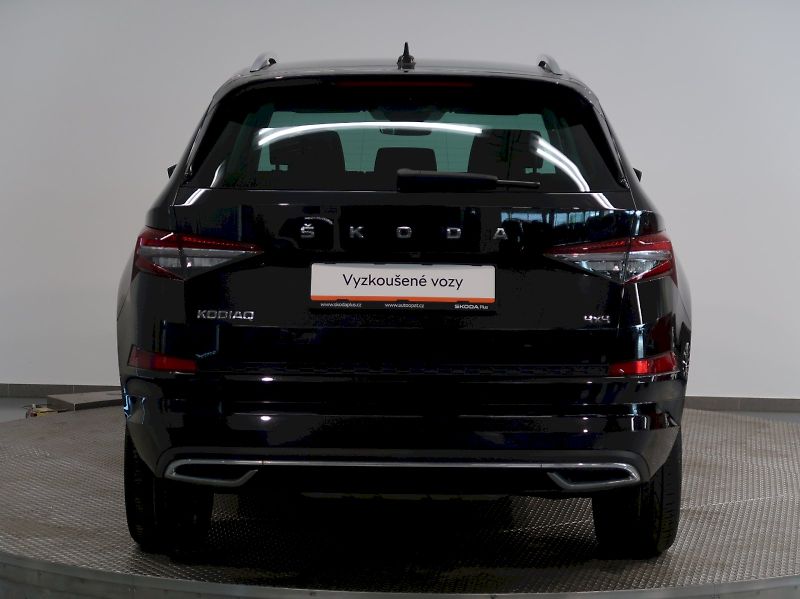 Škoda Kodiaq (2023) L&K 2.0TSI 140KW 4x4 DSG TAŽNÉ - fotka 9 z 47