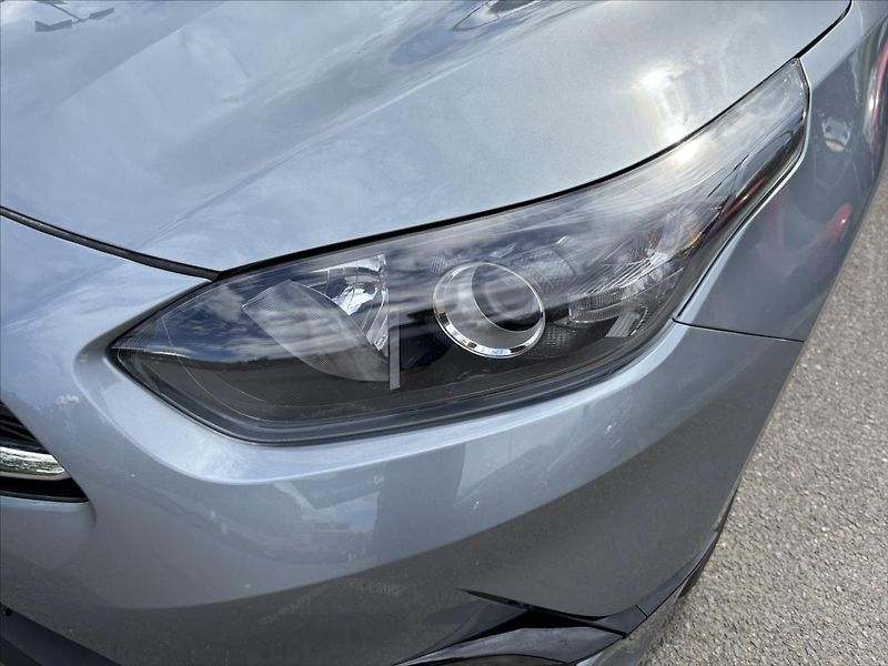 Kia Ceed 1,5 TGDi AT Spin 1.ČR ZÁRUKA - fotka 35 z 39