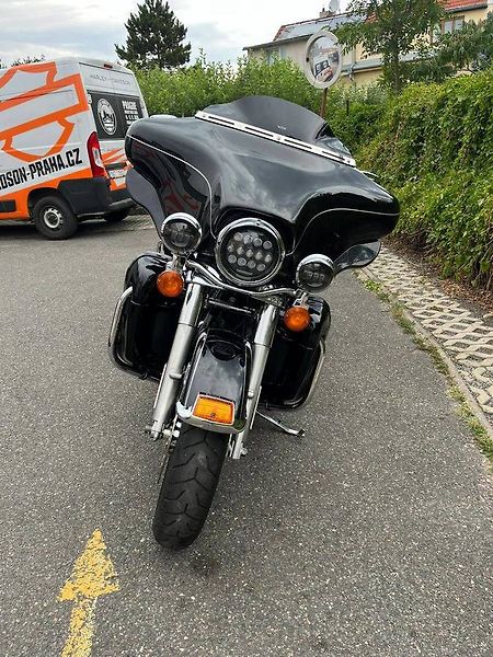 Harley-Davidson FLHTK Electra Glide Ultra Limited 1690 (2012) - fotka 7 z 12