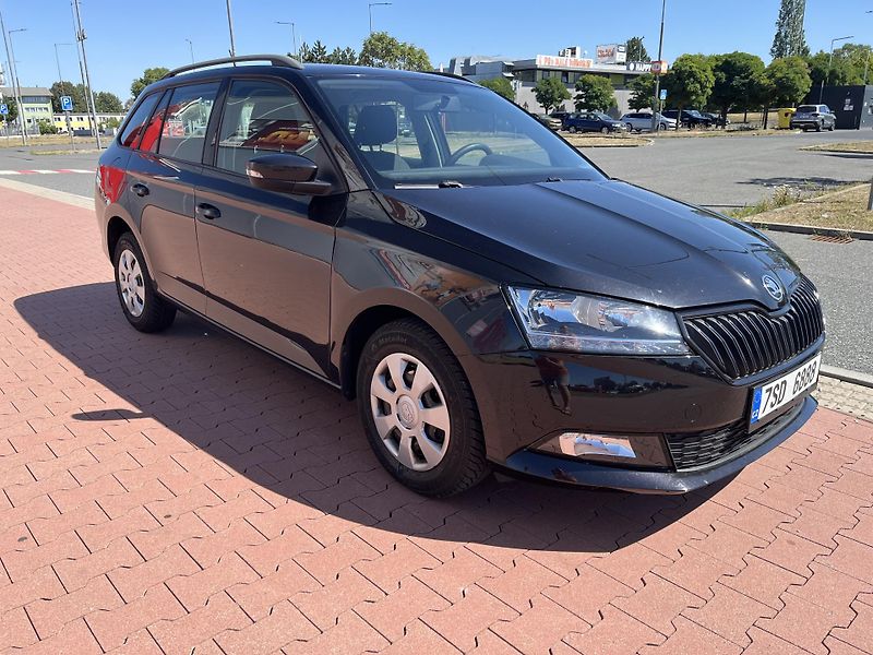 Škoda Fabia 1.0 MPi 55 kW - fotka 4 z 29