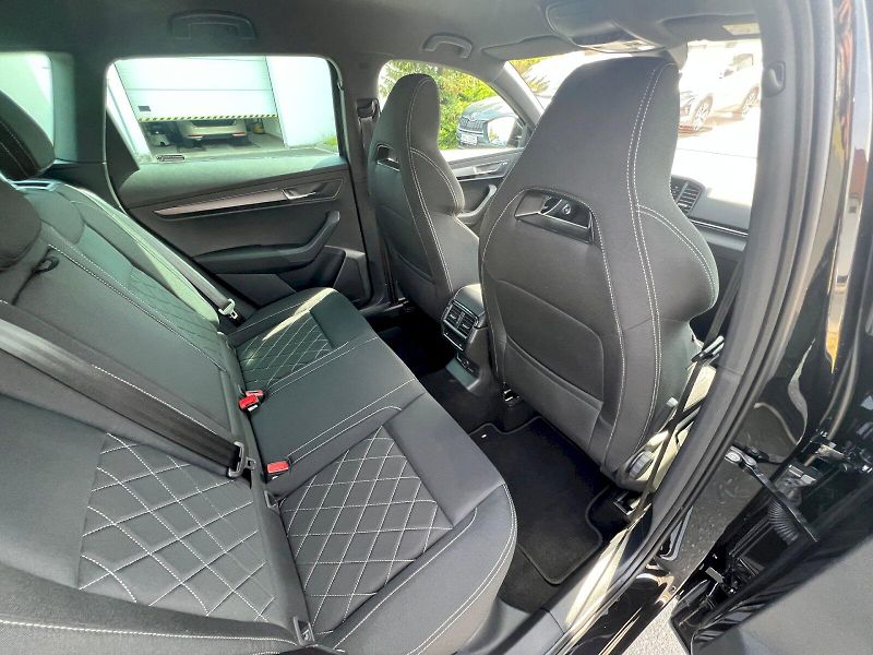 Škoda Karoq (2025) Sportline 1.5TSi 110kW 7°autom - fotka 18 z 32