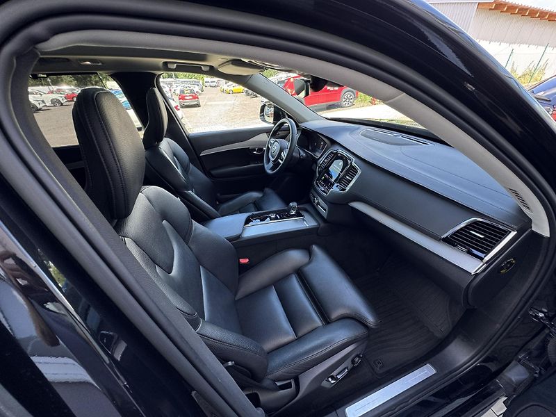 Volvo XC90 T8 AWD / POLESTAR /REZERVACE - fotka 34 z 57