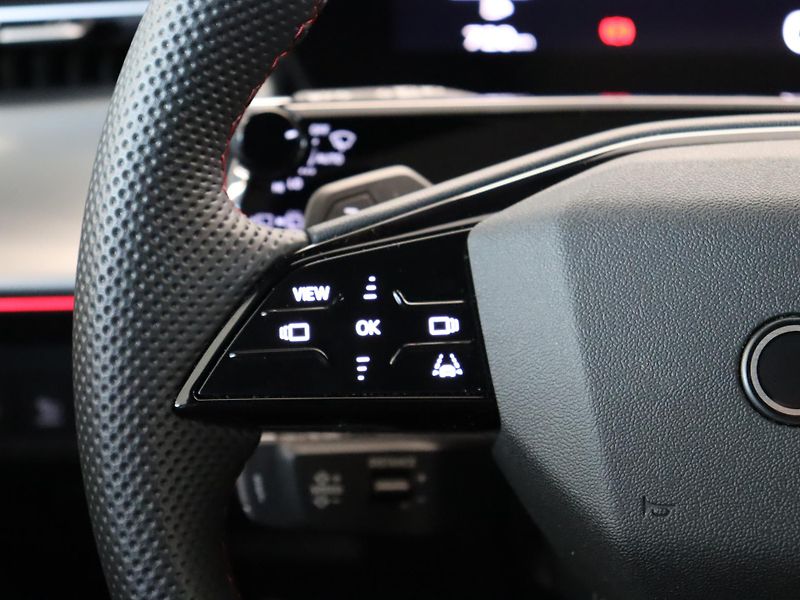 Audi Q3 TFSI Stronic - fotka 18 z 30
