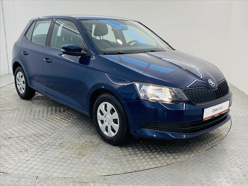 Škoda Fabia 1,2 TSI 66kW Active Plus - fotka 19 z 20