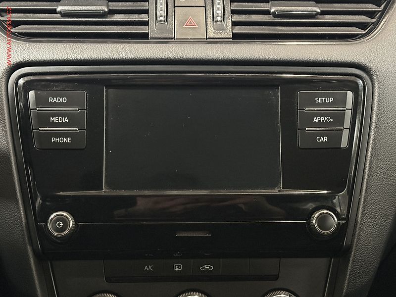 Škoda Octavia (2017) 1.6 TDi, ČR, Active - fotka 13 z 14