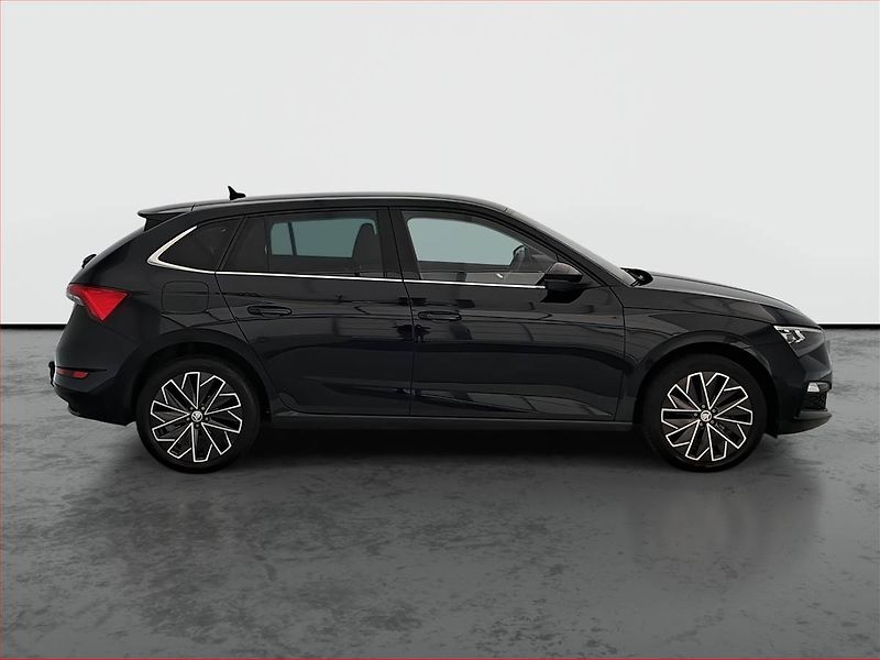 Škoda Scala (2020) Style Plus 1.5 TSI, Tempomat - fotka 6 z 17