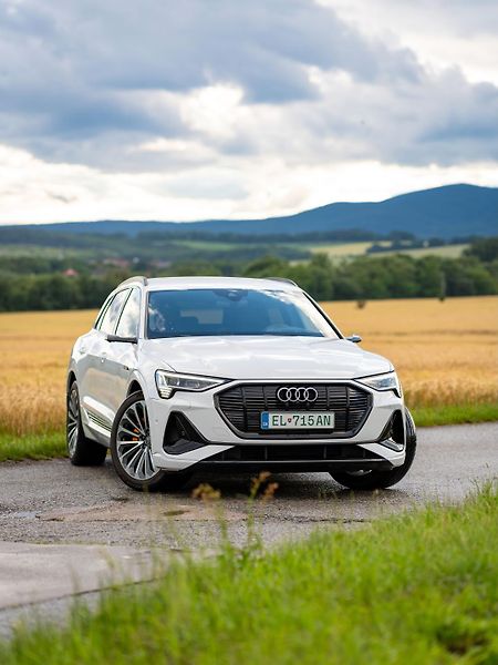 Audi e-tron (2020) /300kW - fotka 3 z 51