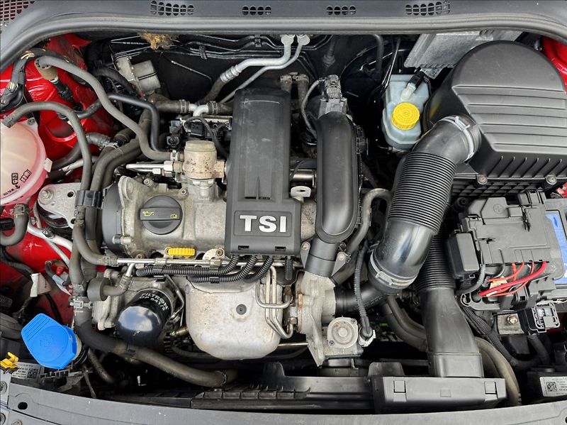 Škoda Rapid 1,2 TSI FRESH 1.maj původ ČR - fotka 44 z 49