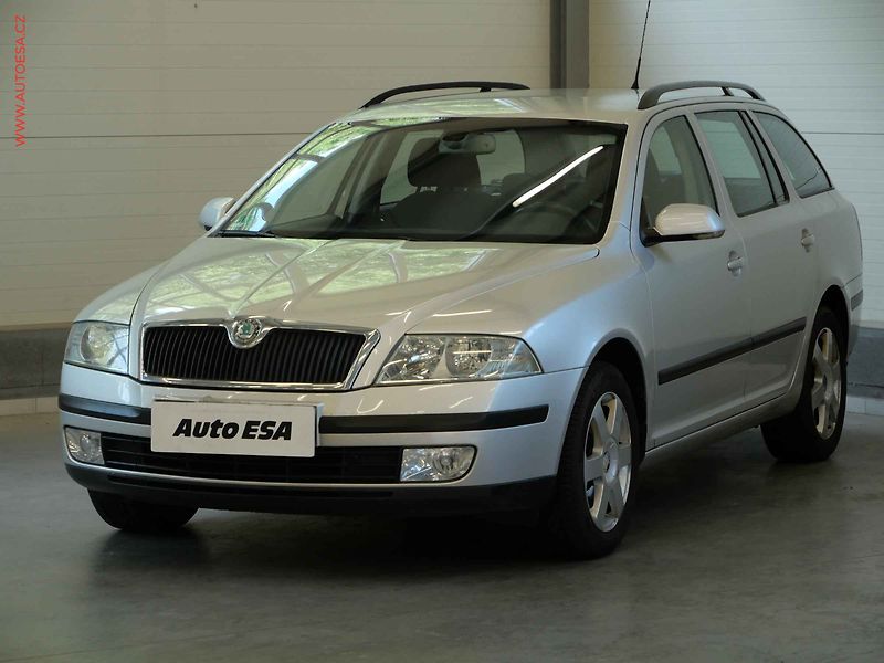 Škoda Octavia (2006) 1.6i, AC, temp - fotka 3 z 20