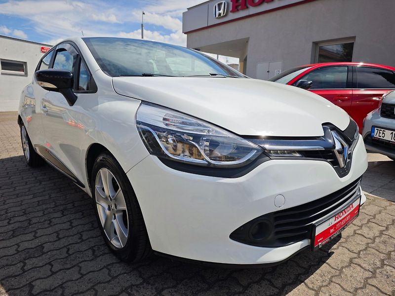 Renault Clio (2013) 1.2 16V Lutecia NAVI nové ČR - fotka 34 z 41