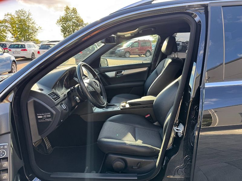 Mercedes-Benz Třídy C (2010) AMG 2,2 CDI 125 KW Automat - fotka 10 z 31