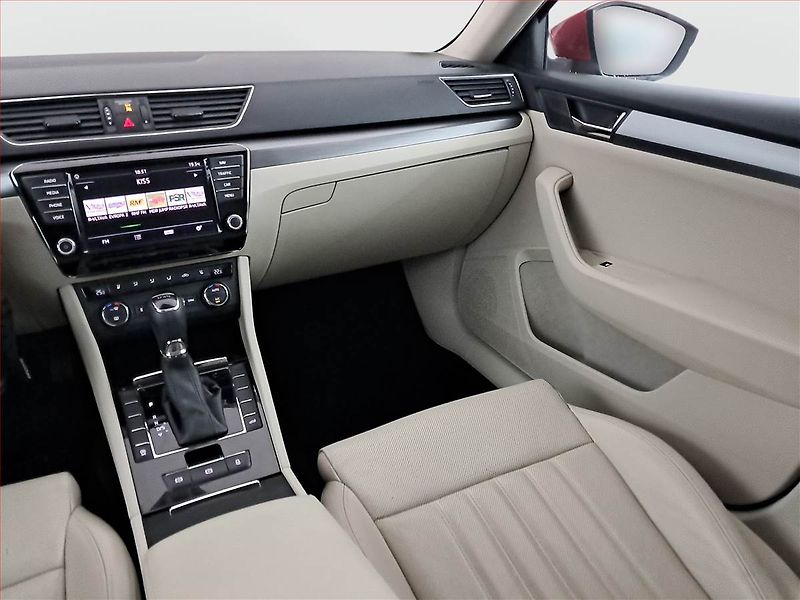 Škoda Superb (2017) Style Plus 2.0 TDI, Automat - fotka 7 z 18