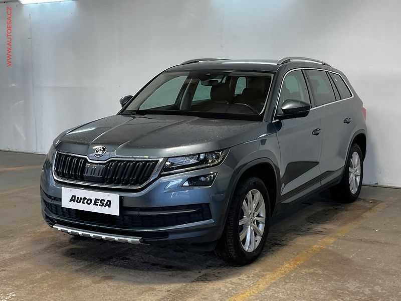Škoda Kodiaq (2017) 2.0 TDi, Ambition, DSG, LED - fotka 3 z 17