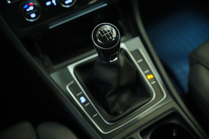 Volkswagen Golf - fotka 25 z 29