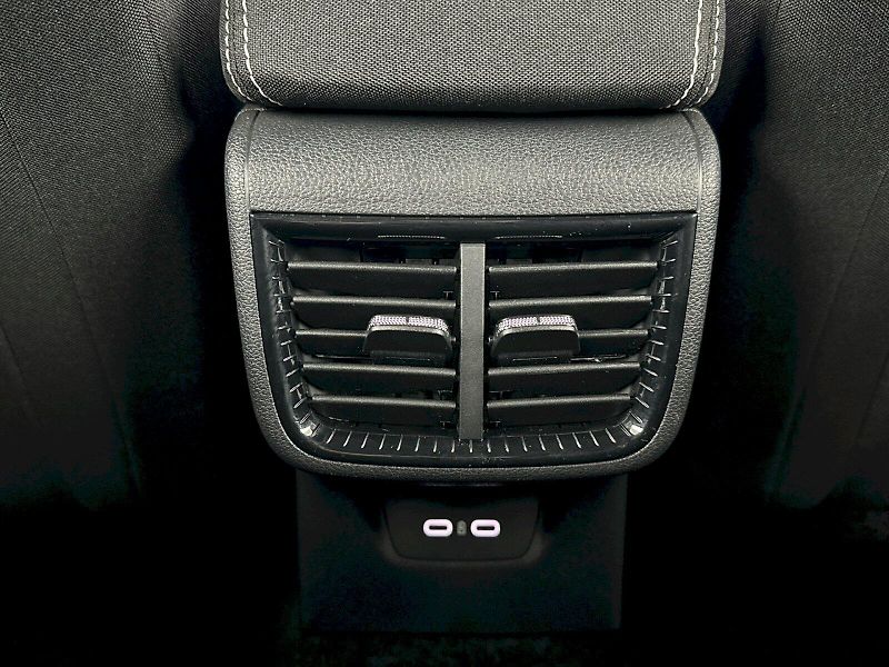 Škoda Fabia (2025) 1.0TSI 85kW Monte Carlo - fotka 28 z 31