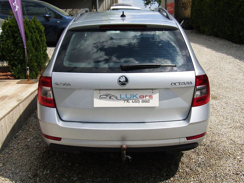 Škoda Octavia (2017) 1.6 TDI 85kW - fotka 12 z 44