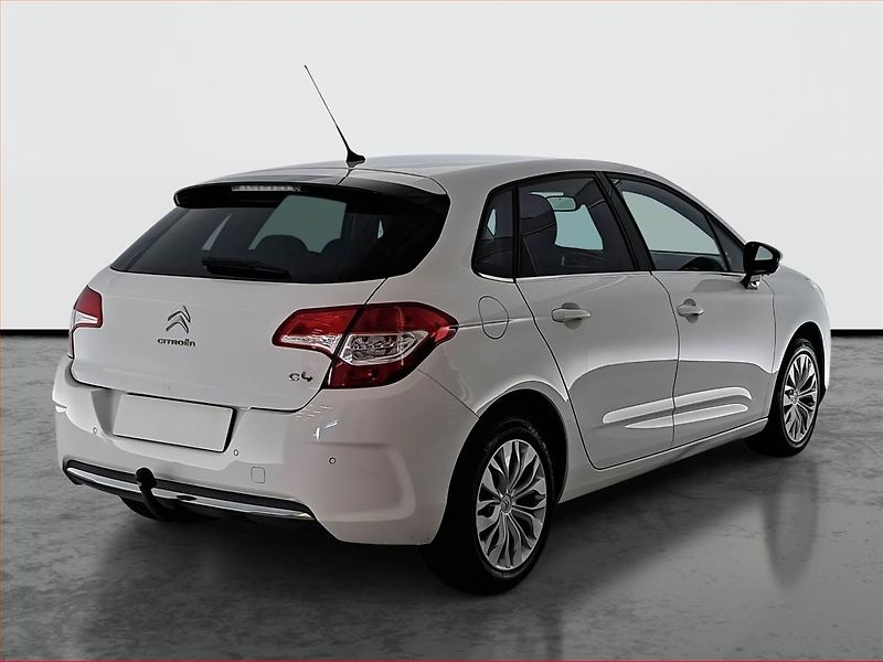 Citroën C4 (2012) 1.6 HDi, Serv.kniha, nová STK - fotka 5 z 19