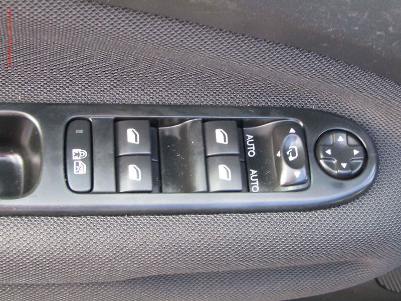 Citroën C3 Picasso (2016) 1.6HDi, 1.maj, AC, tempo - fotka 14 z 20