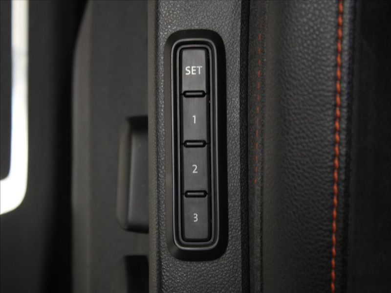 Seat Tarraco 2,0 TSi 140kW 4x4 FR Záruka ČR - fotka 18 z 28