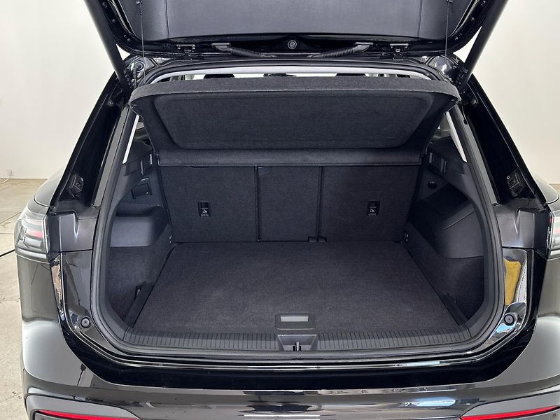 Volkswagen Tiguan People DSG - fotka 10 z 31