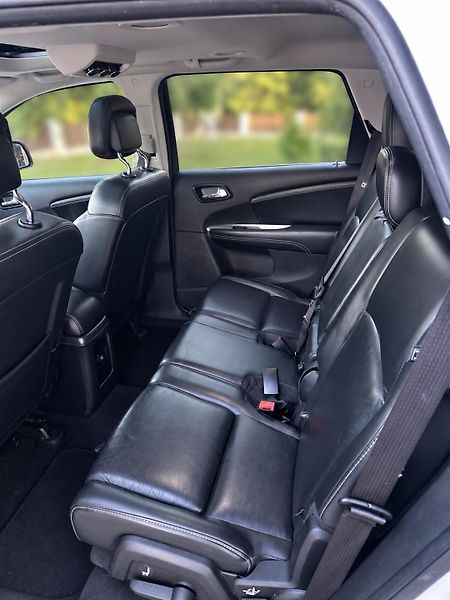 Fiat Freemont (2015) Fiat Freemont 2.0 MultiJet 125 - fotka 10 z 13