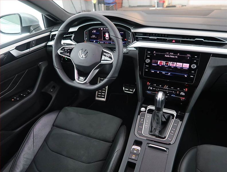 Volkswagen Arteon (2023) R-line 2.0 TDI - fotka 7 z 24