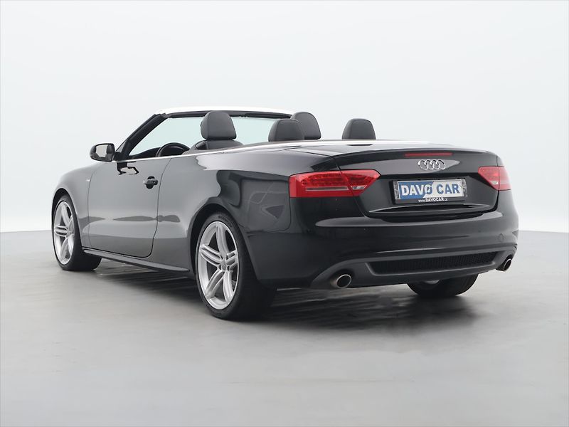 Audi A5 3,0 TDI 176kW quattro S-line - fotka 13 z 41