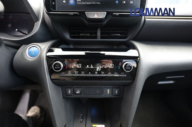 Toyota Yaris Cross AT ADVENTURE AWD-i - fotka 8 z 19