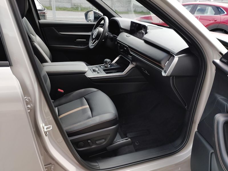 Mazda CX-60 (2026) 2.5L PHEV 327ps 8AT AWD Homura - fotka 27 z 27