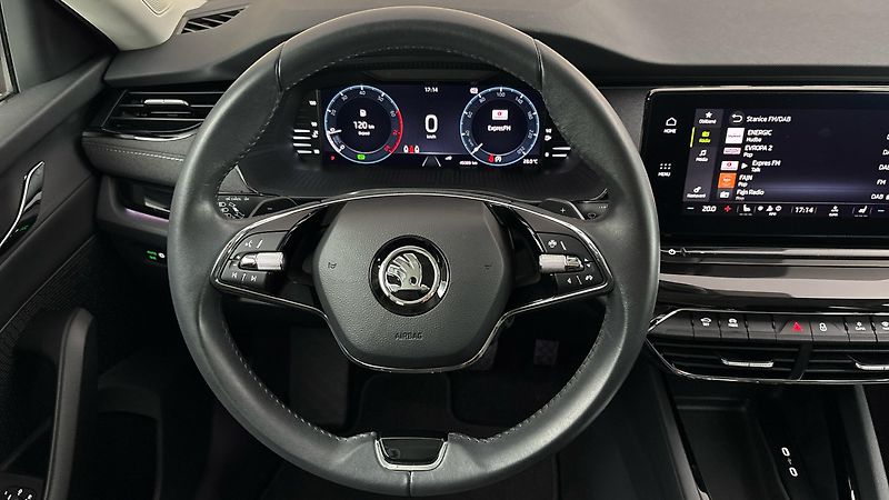 Škoda Octavia 1.5 TSI E-Tec DSG Style - fotka 9 z 26