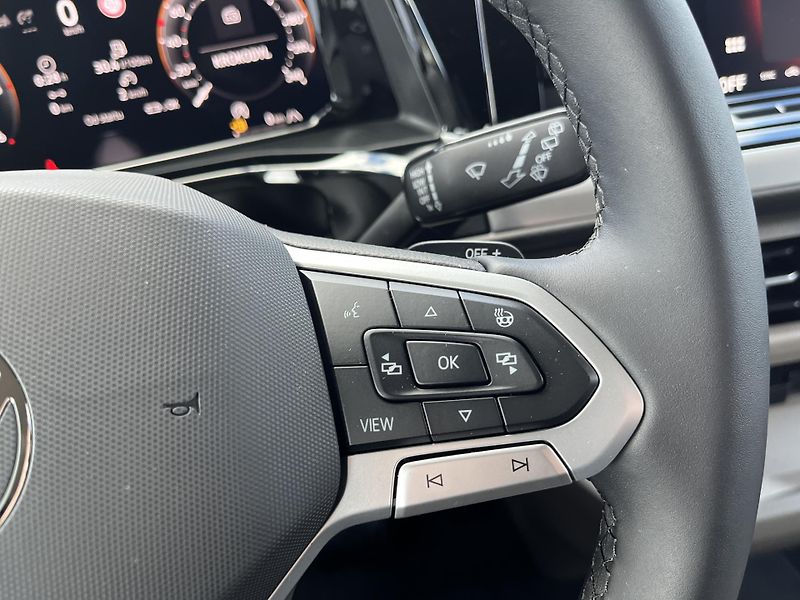 Volkswagen Multivan LONG 2.0TDI LIFE 7DSG 110kW - fotka 13 z 27