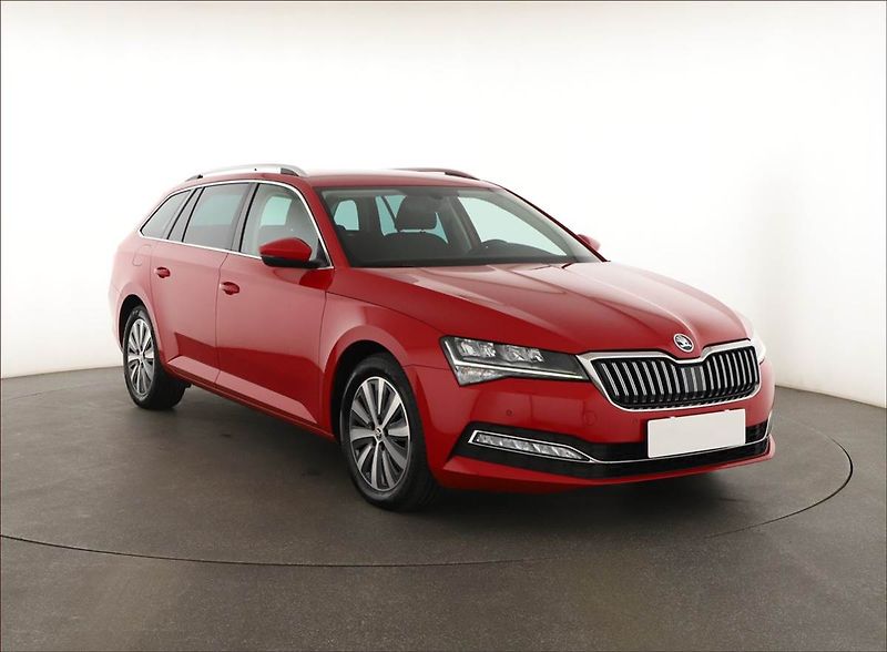 Škoda Superb (2023) Style 2.0 TDI - fotka 1 z 23