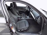 BMW Řada 1 (2006) 130i/M-Paket/NAVI/Bi-xenon/ - náhled 14
