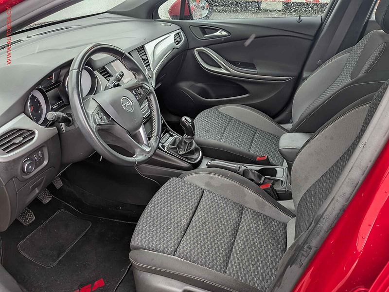 Opel Astra (2020) 1.2 PT +, LED - fotka 9 z 16