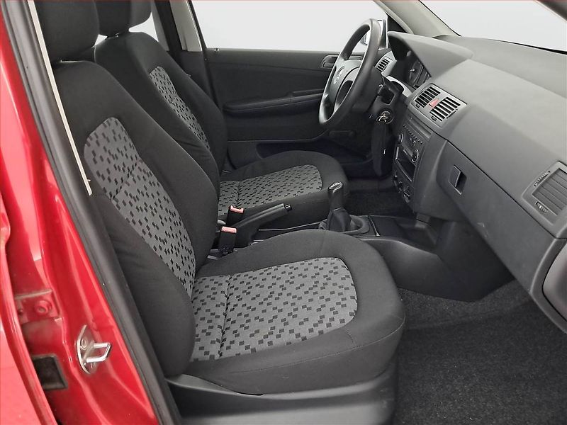Škoda Fabia (2005) 1.2, po STK, za super cenu - fotka 9 z 14