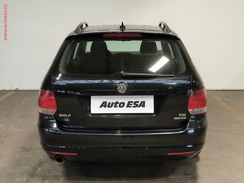 Volkswagen Golf (2011) 1.6 TDi, Trendline, navi - fotka 5 z 17