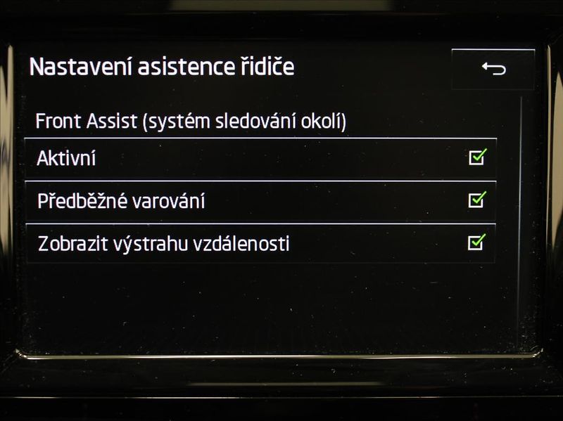 Škoda Rapid 1,2 TSi 81kW Style+ 37tkm! 1.m - fotka 13 z 26