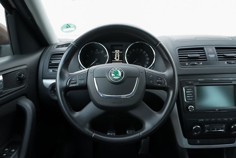 Škoda Yeti 1.4 TSI 90kW AMBITION - fotka 21 z 29