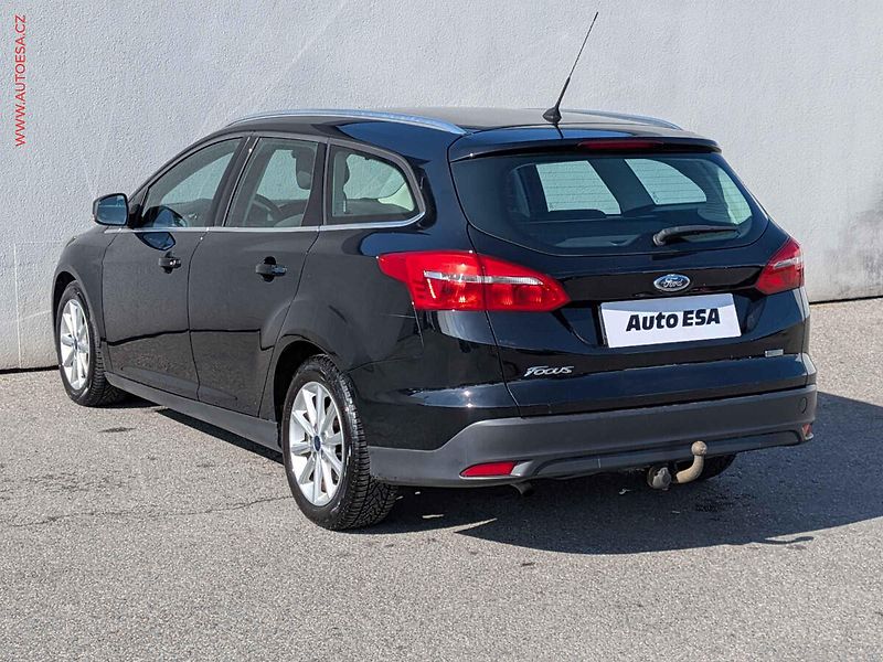 Ford Focus (2015) 1.0EB, AC, TZ, tempo - fotka 4 z 15