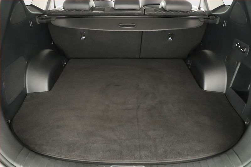 Hyundai Santa Fe (2023) Plug-in Hybrid, ČR - fotka 11 z 19