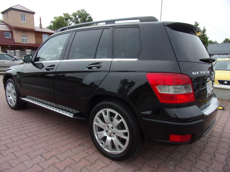 Mercedes-Benz GLK (2009) 350 CDI V6 4MATIC TEMP AC - fotka 6 z 36