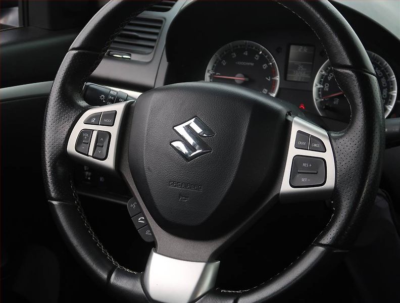 Suzuki Swift (2017) 1.2, Serv.kniha, Tempomat - fotka 17 z 17