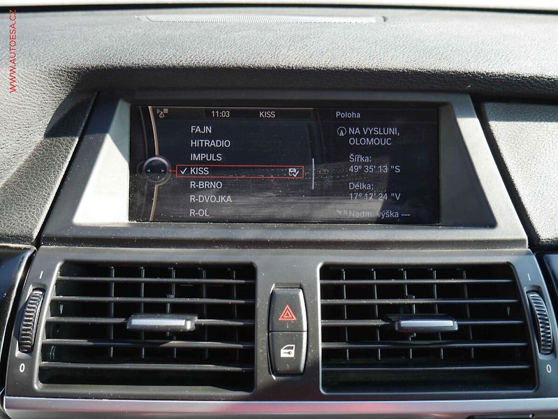 BMW X6 (2011) 3.0D xDrive 30D, AT, bixen - fotka 16 z 23