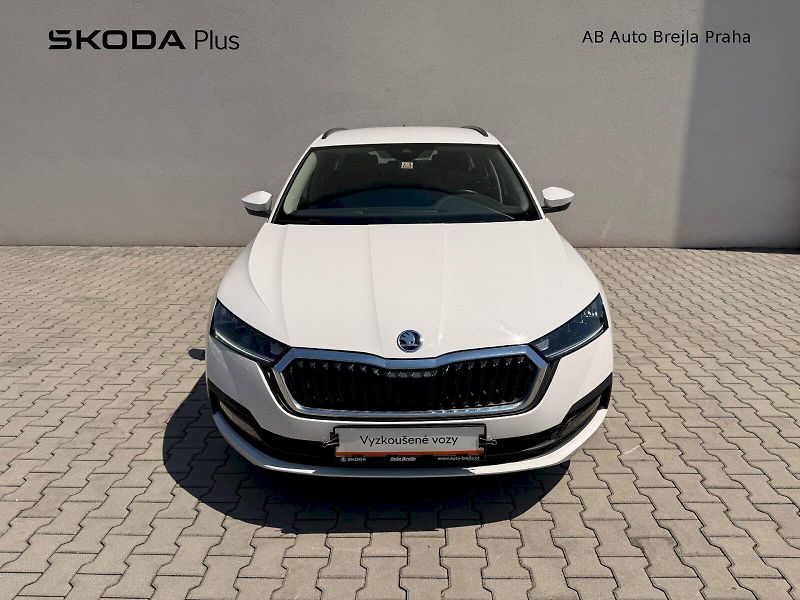 Škoda Octavia (2023) COM AMB TD 110/2.0 M6F - fotka 4 z 30